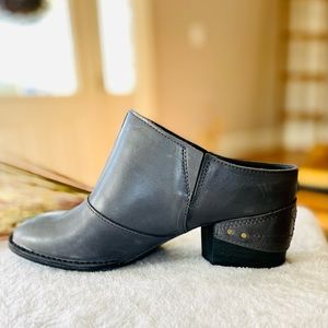 Sergio Tomani Grey Daria Tobacco Leather Mules Round Toe